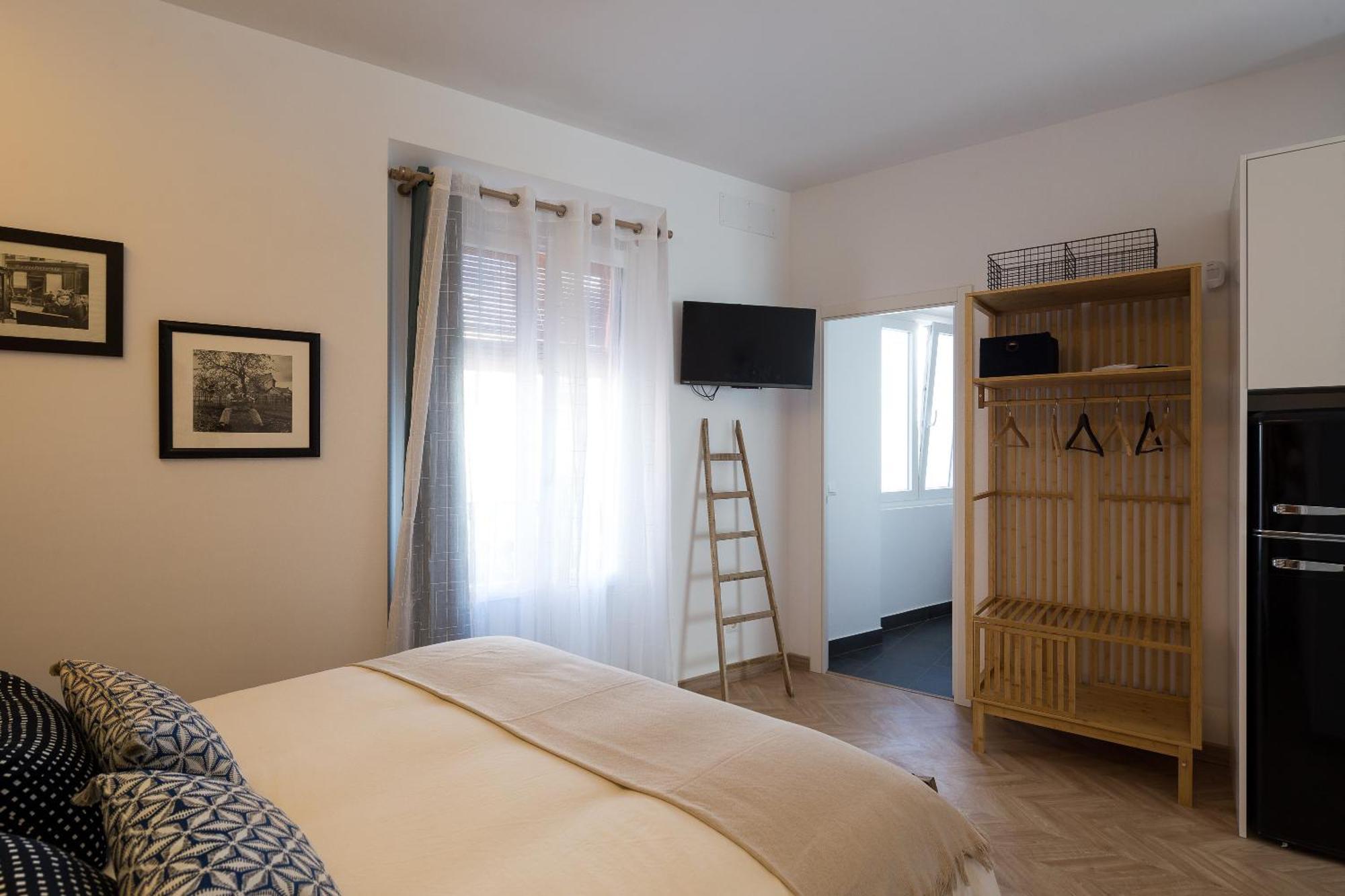 Center Apartment Fully Eqquiped Opcional Breakfast Sevilla Exteriör bild