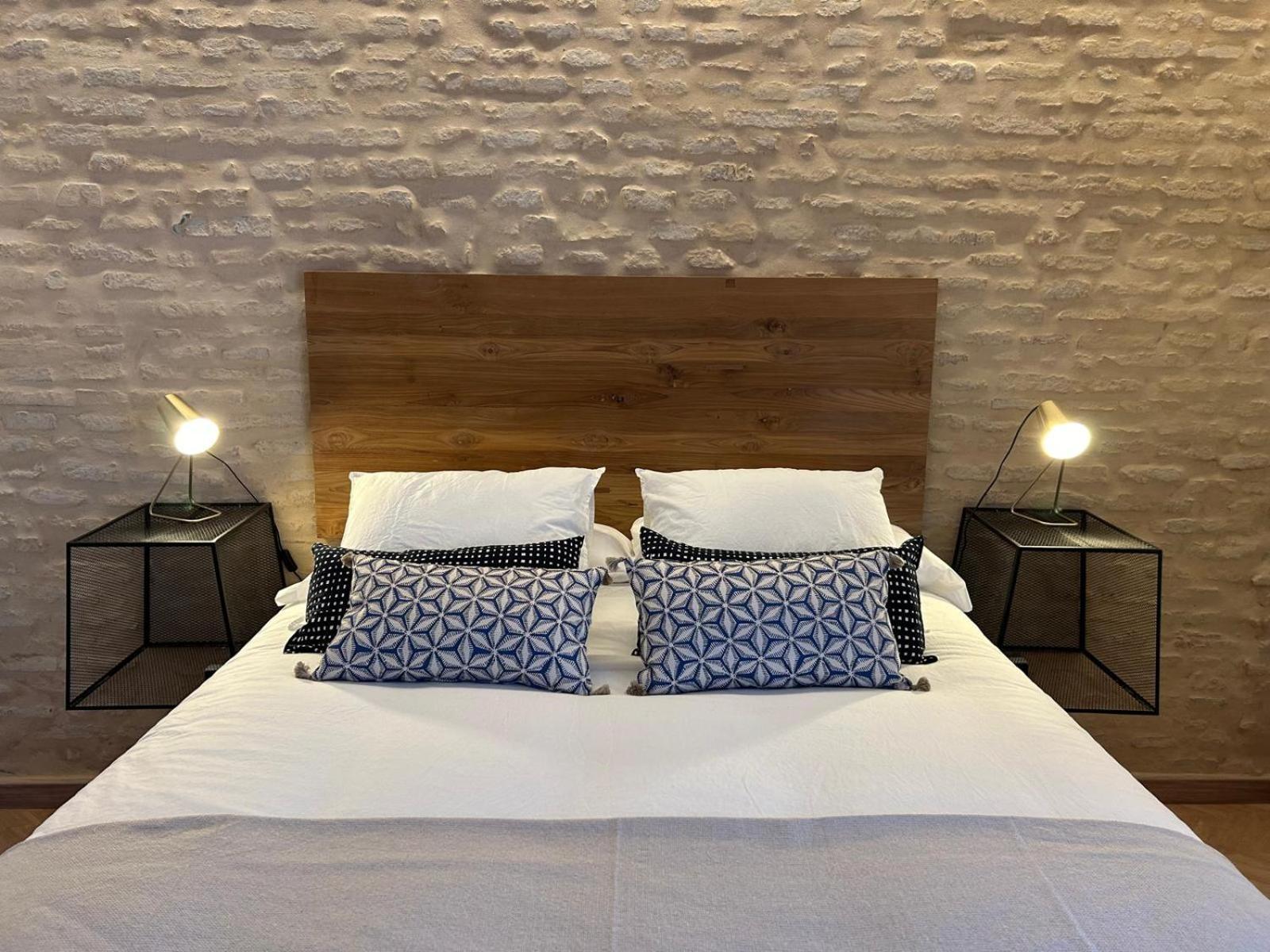 Center Apartment Fully Eqquiped Opcional Breakfast Sevilla Exteriör bild